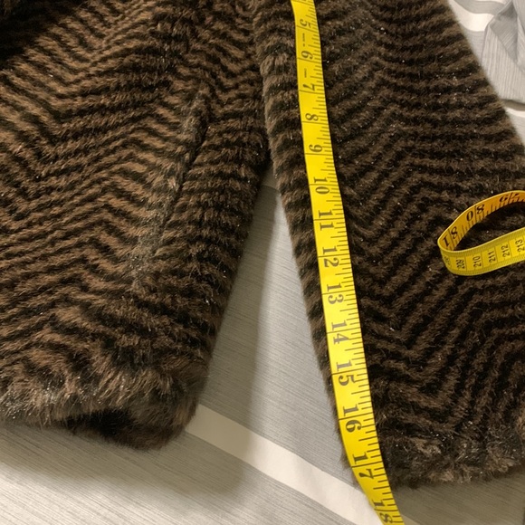 Vintage Lifestyle 80’s Fur Coat. Women’s size 6 - Picture 14 of 14